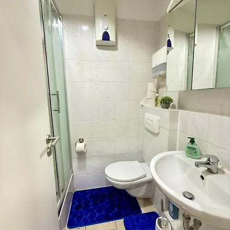 Apartamento Serviced-apartment Im Herzen Von Berlín